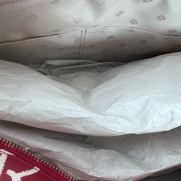 ❌SOLD❌ KATE SPADE Margareta Lipstick Hearts Tote Bag - Valentine’s Day - Picture 5 of 5